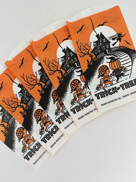 Vintage NOS Halloween Paper Treat Bags